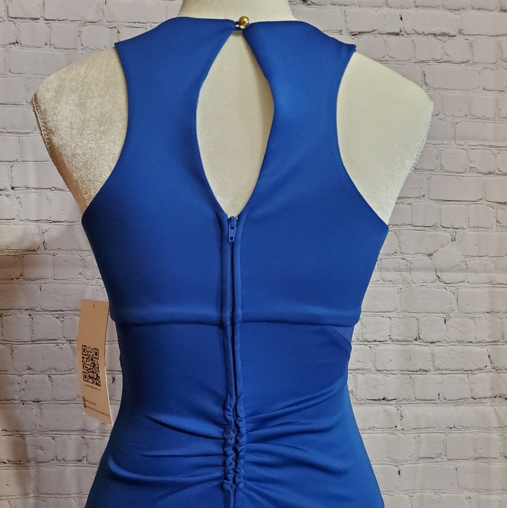 Dress - Picture 5 of 7